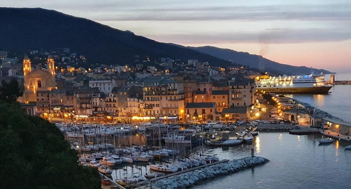 Ananda, Citadelle De Bastia (Corsica)